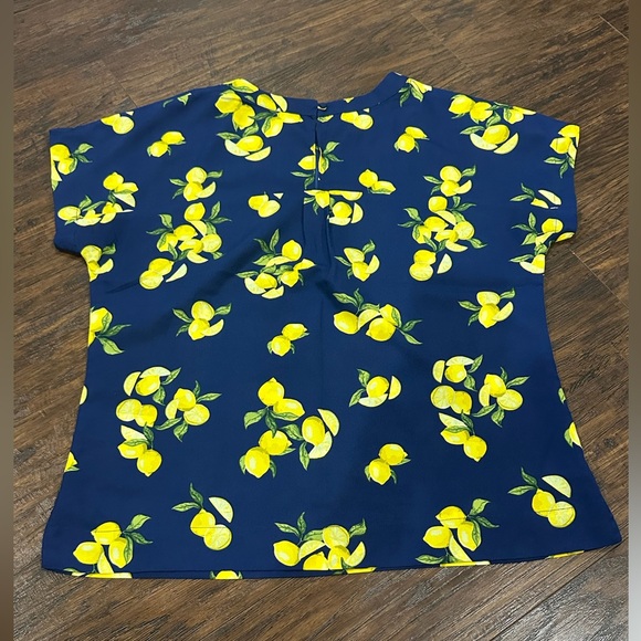 Banana Republic Women's Navy & Lemon Short Sleeve Top Size S - Picture 2 of 8